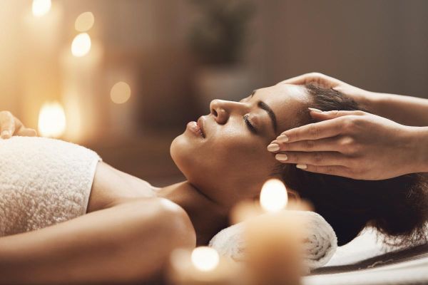 Evazion Tropikal : Gommage 30 min + Massage 60 min
